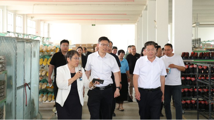 百華鞋業(yè)蓄勢待發(fā)，緊抓“一區(qū)六鏈?zhǔn)畧@”新機(jī)遇！