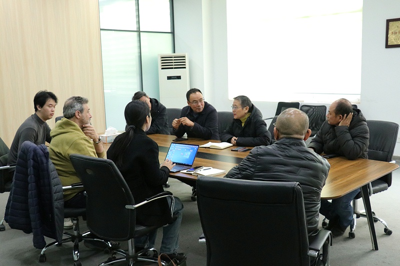 意大利RSA蒞臨百華鞋業(yè)洽談項目并成功簽約！