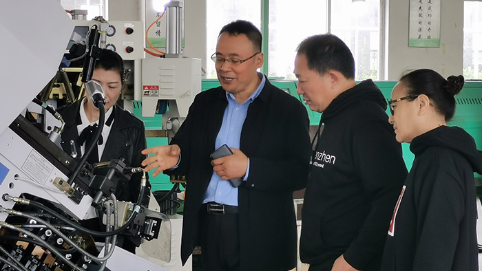 勞保鞋業(yè)競爭？商業(yè)模式轉(zhuǎn)換？