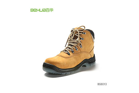 廠家詳解橡膠鞋底和PU鞋底的區(qū)別，別再傻傻分不清了！