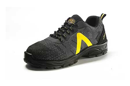 穿錯鞋會出大事的！一定要嚴格區(qū)分防靜電鞋和導電鞋